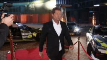 
 ¡Til Schweiger por primera vez en Belarús! Sobre drifting, cine y estadounidenses 