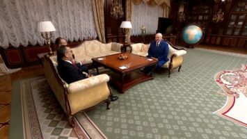 Lukashenko invitó a Maduro a Belarús y no excluyó la posibilidad de su visita a Venezuela
