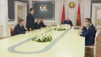 
Lukashenko designó nuevos embajadores