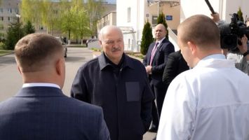 Lukashenko orienta hacia la optimización de las instituciones de salud