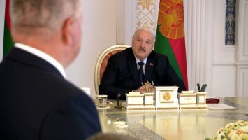 Lukashenko nombró nuevos líderes en siete regiones del país y en el distrito de Grodno