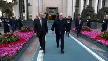 Concluida lavisita oficial de Lukashenko a Uzbekistán