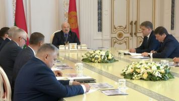 
Lukashenko se familiarizó con el concepto del nuevo edificio
del Museo Histórico Nacional