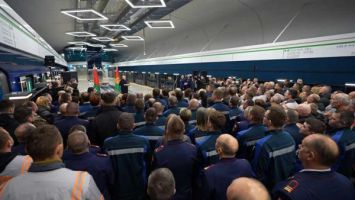 Lukashenko participó en la apertura de un nuevo sector del metro de Minsk