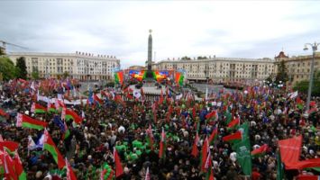 
Lukashenko: La Gran Victoria es el momento
principal en el renacimiento y la formación de la nación belarusa