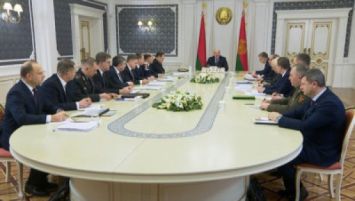 
Lukashenko sobre el objetivo principal del Programa Estatal de Inversión