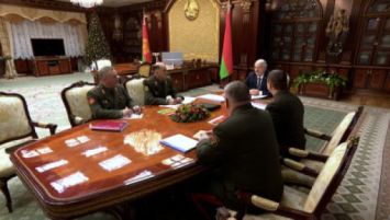 Lukashenko aprobó decisiones sobre la protección de la frontera estatal en 2026
